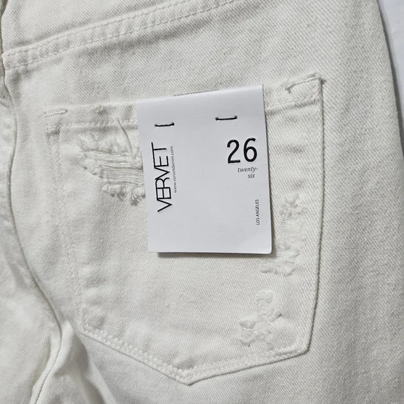 NWT Vervet Women's Emma Denim Distressed Frayed Mom Jeans White Size 26 B22 - Picture 4 of 10